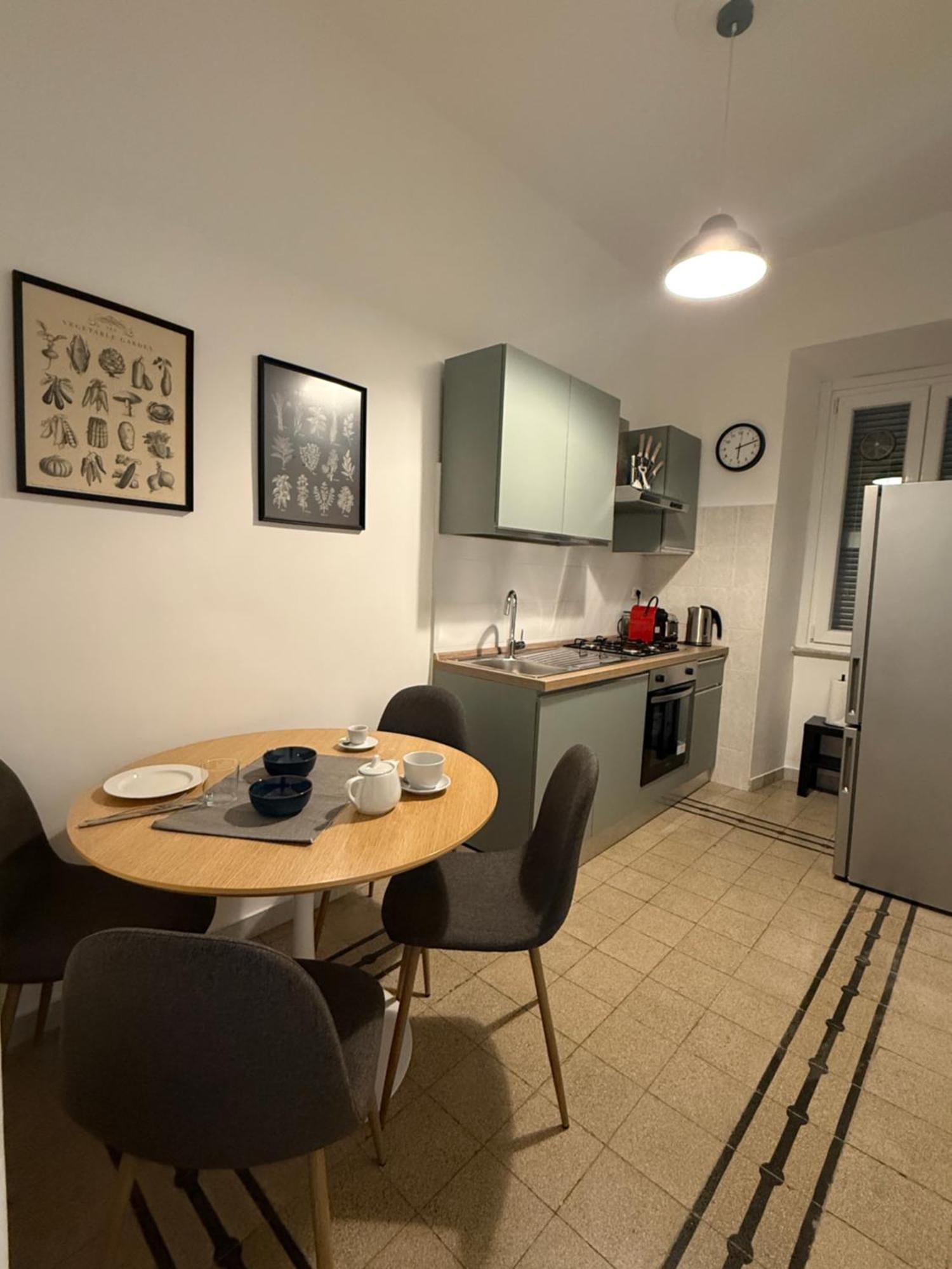 Pietra Apartment,Colosseo 로마 외부 사진